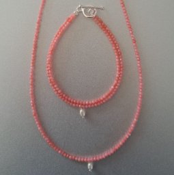 Colliers Rosa